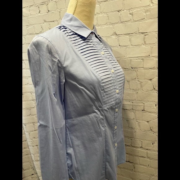 TOMMY HILFIGER WOMAN LIGHT BLUE  LONG SLEEVES SHIRT pleated neckline SIZE S/P - Picture 6 of 13